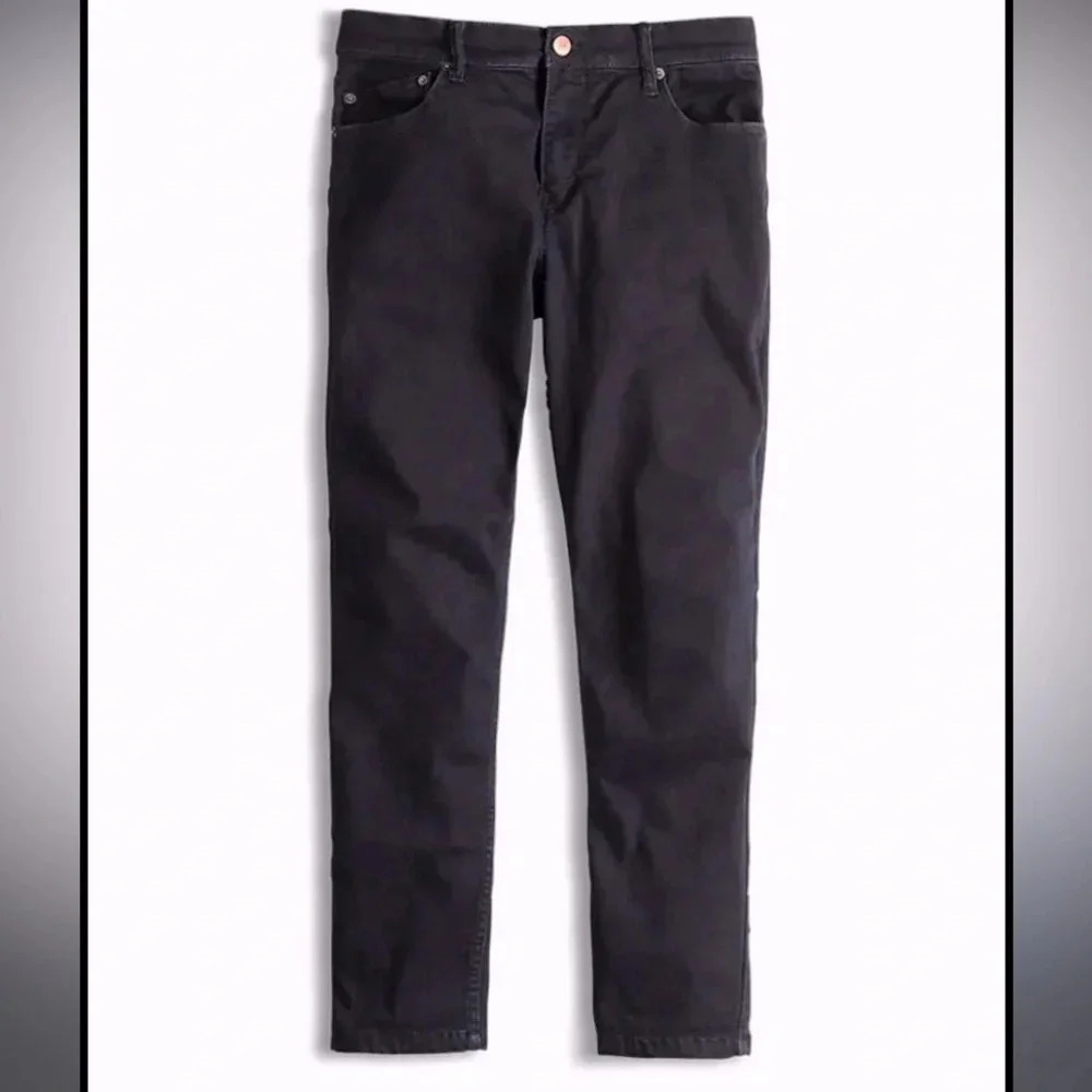 Mugsy Crazy Comfortable 4-Way
Stretch Men's Indigo Wash Dark size 38 $120